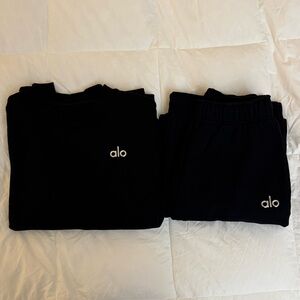 Alo Accolade Set Black Crew & Flare Sweats XS/XXS